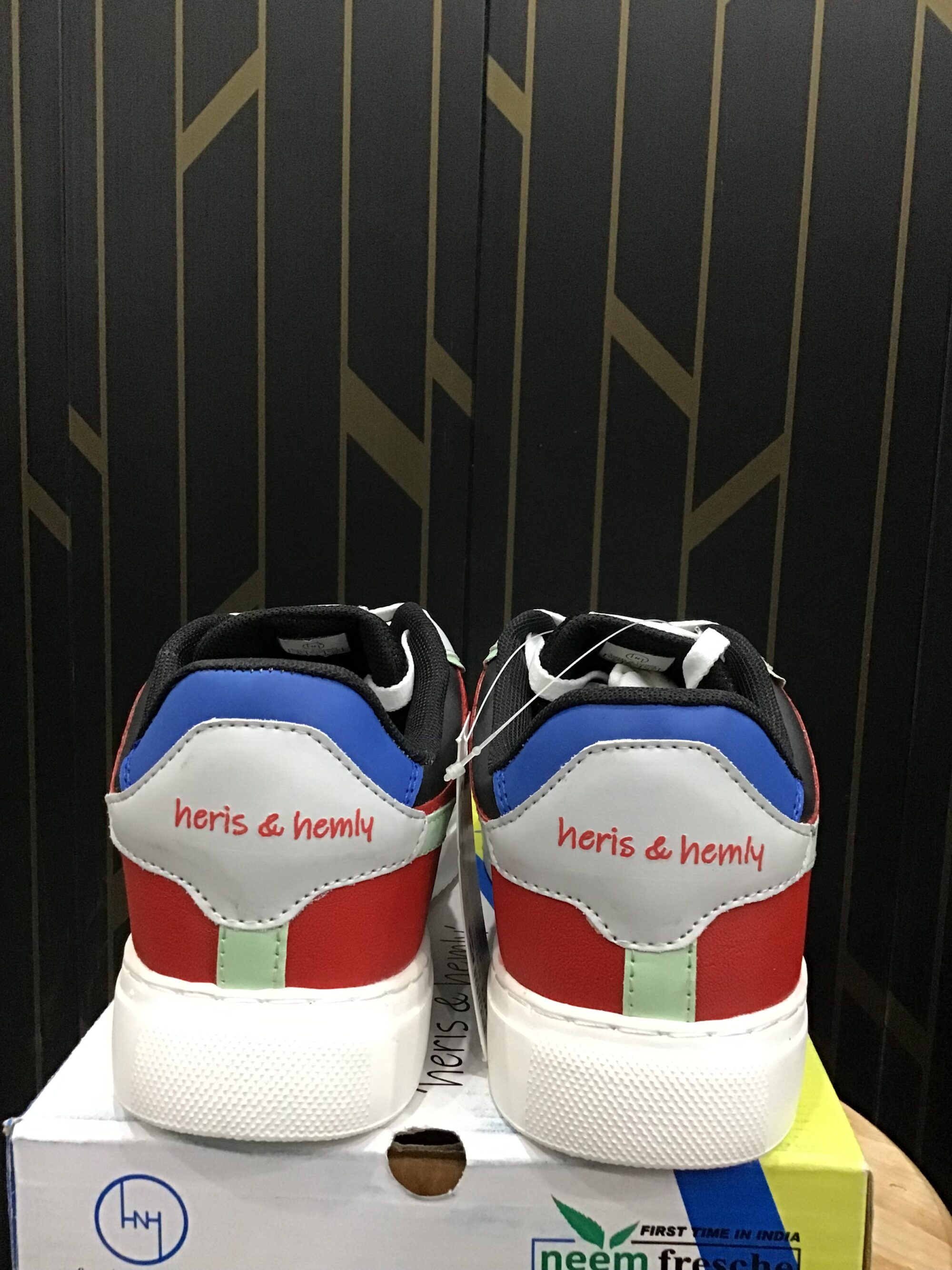 HNH Sneakers - Image 4