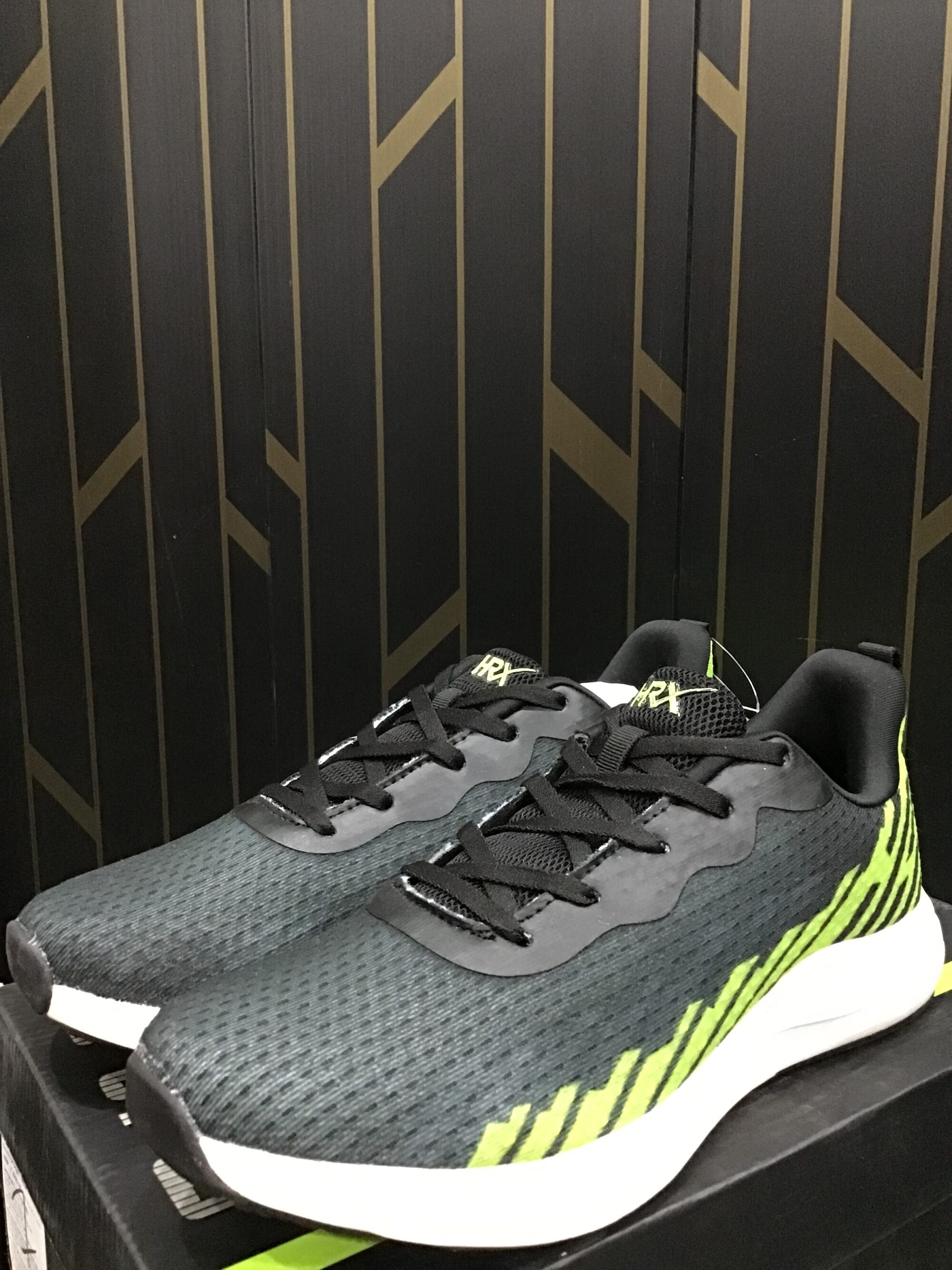 HRX Sports Shoes - Image 4