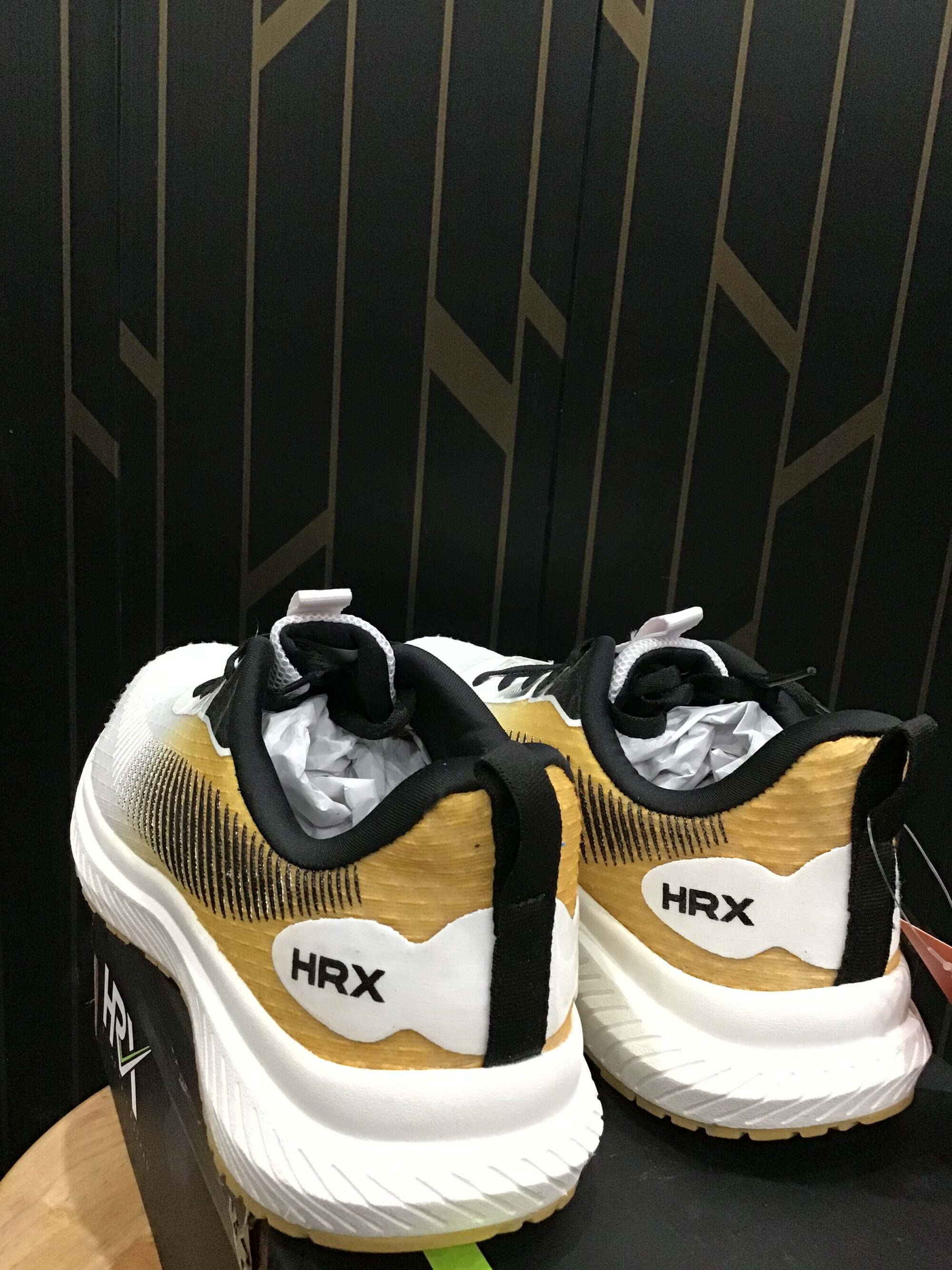HRX Sports Shoes - Image 4
