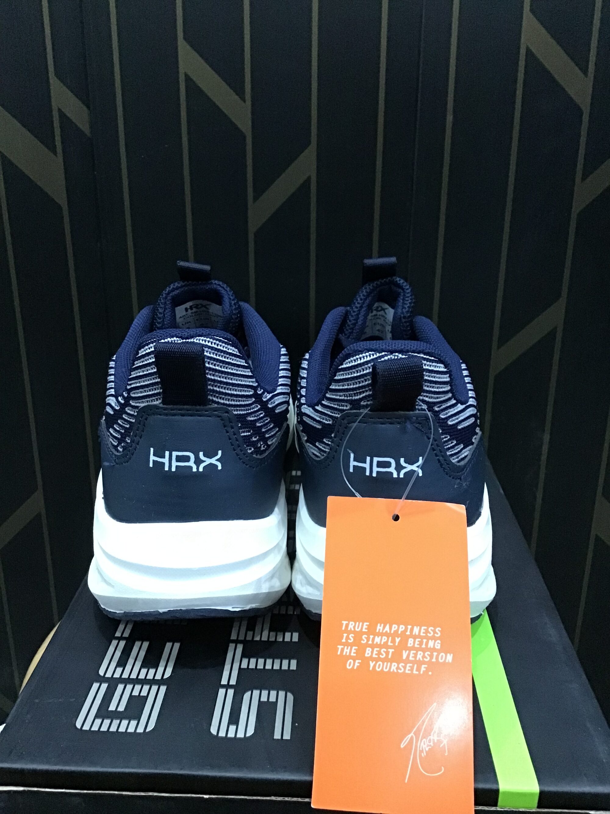 HRX Sports Shoes - Image 4