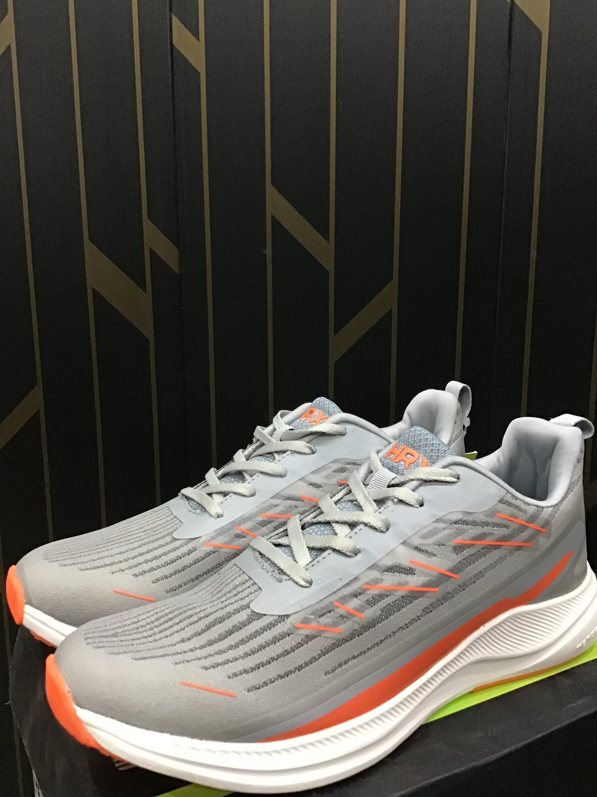 HRX Sports Shoes - Image 3