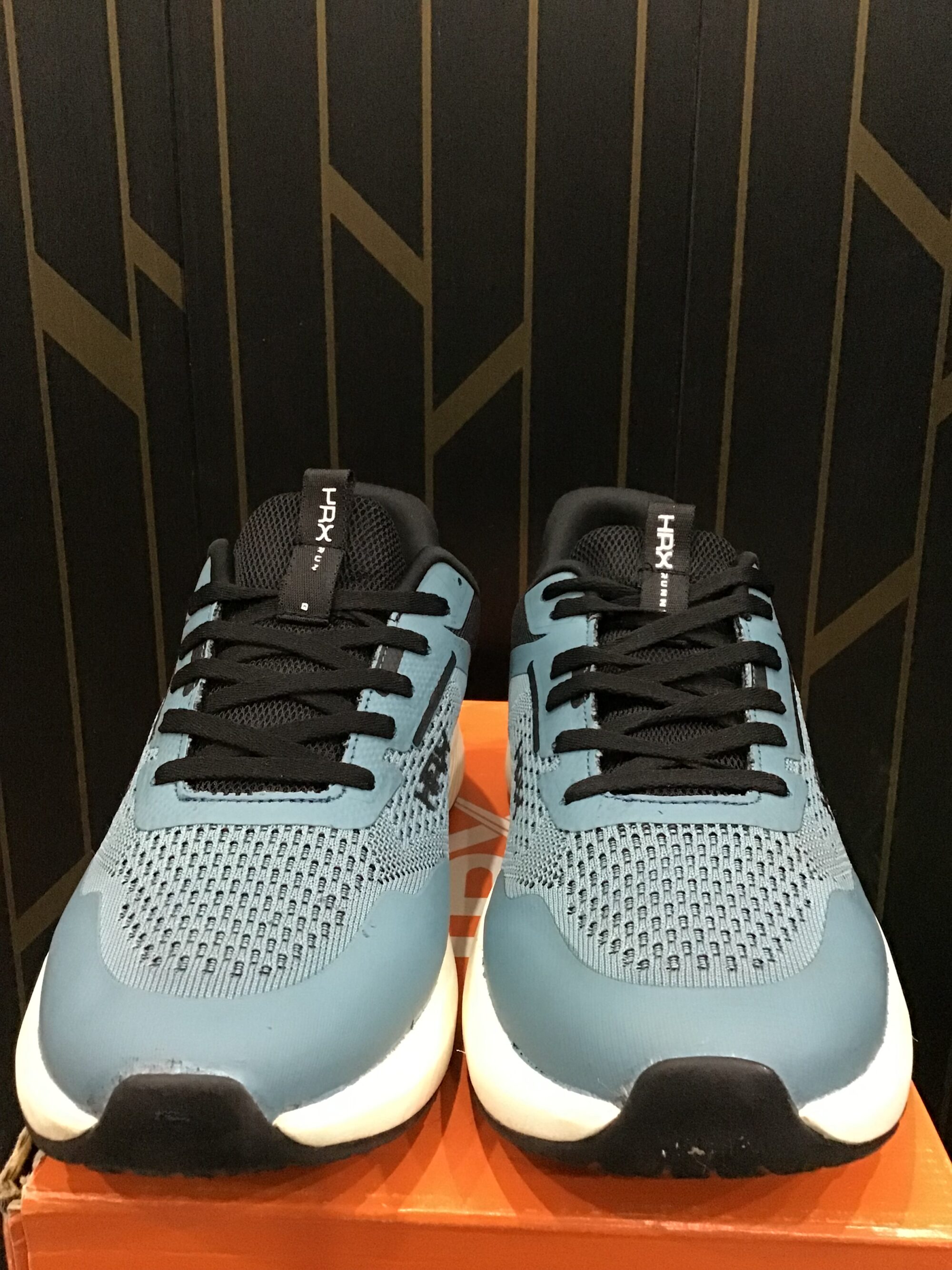 HRX Sports Shoes - Image 4