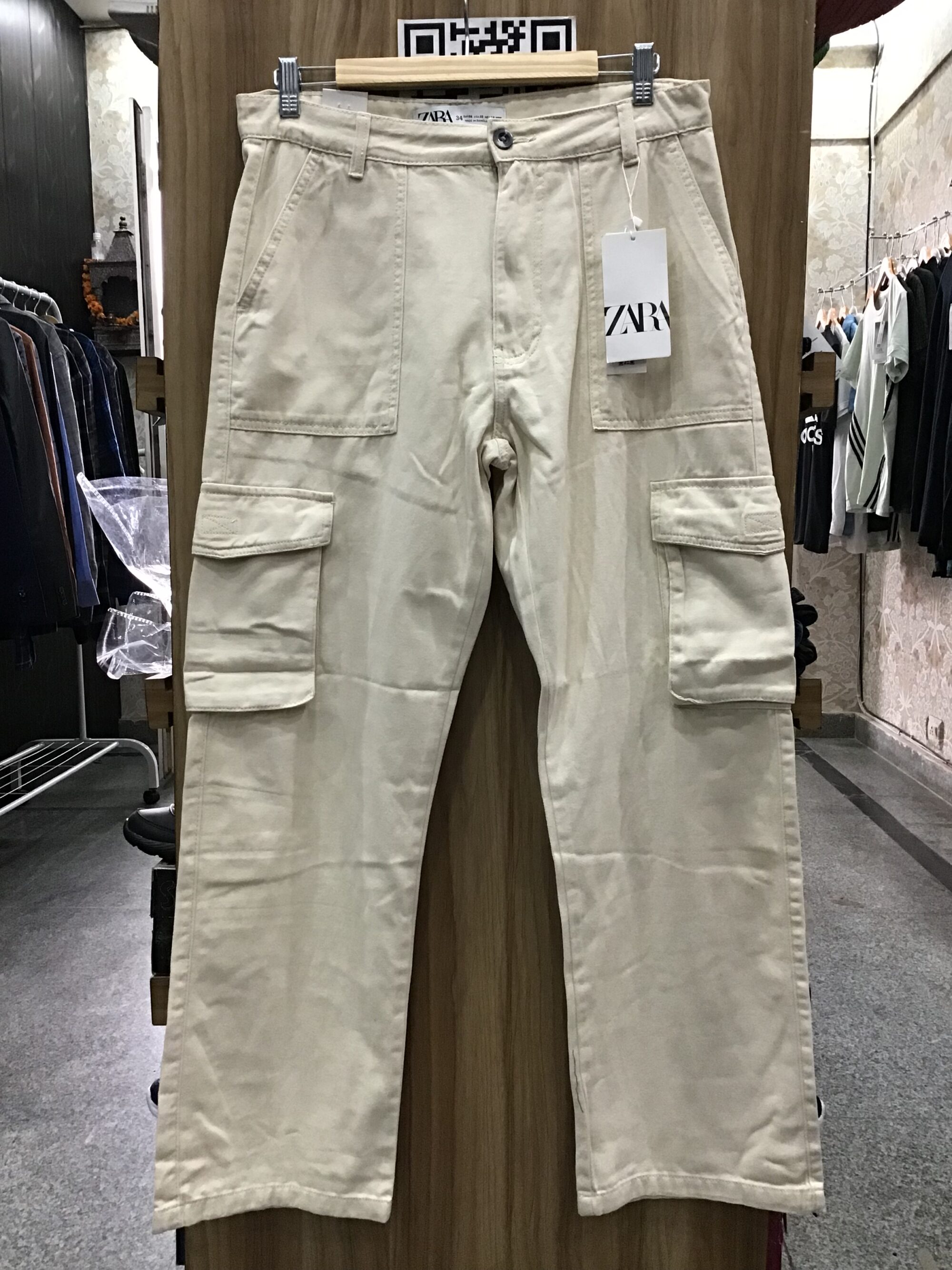 ZARA CARGOS