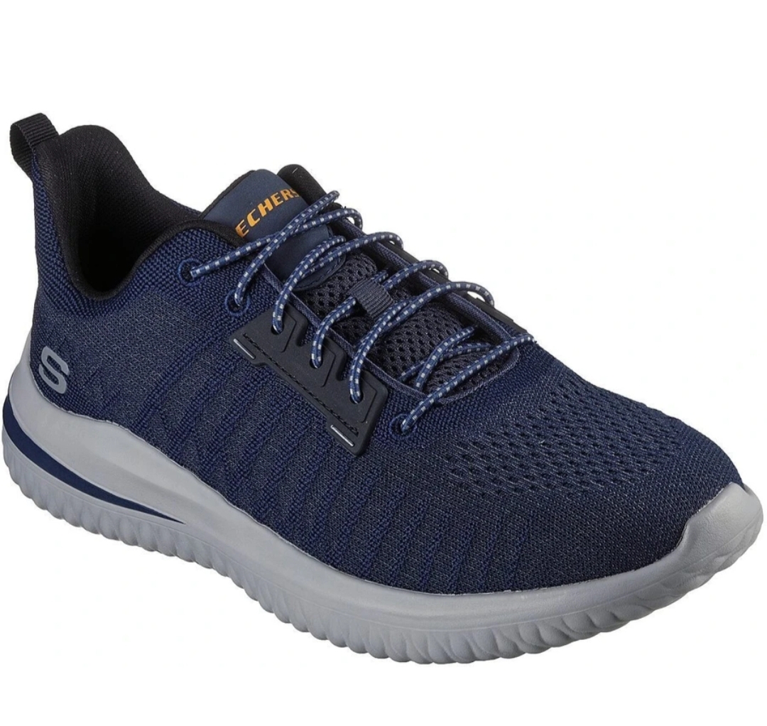 SKECHERS SPORTS SHOES
